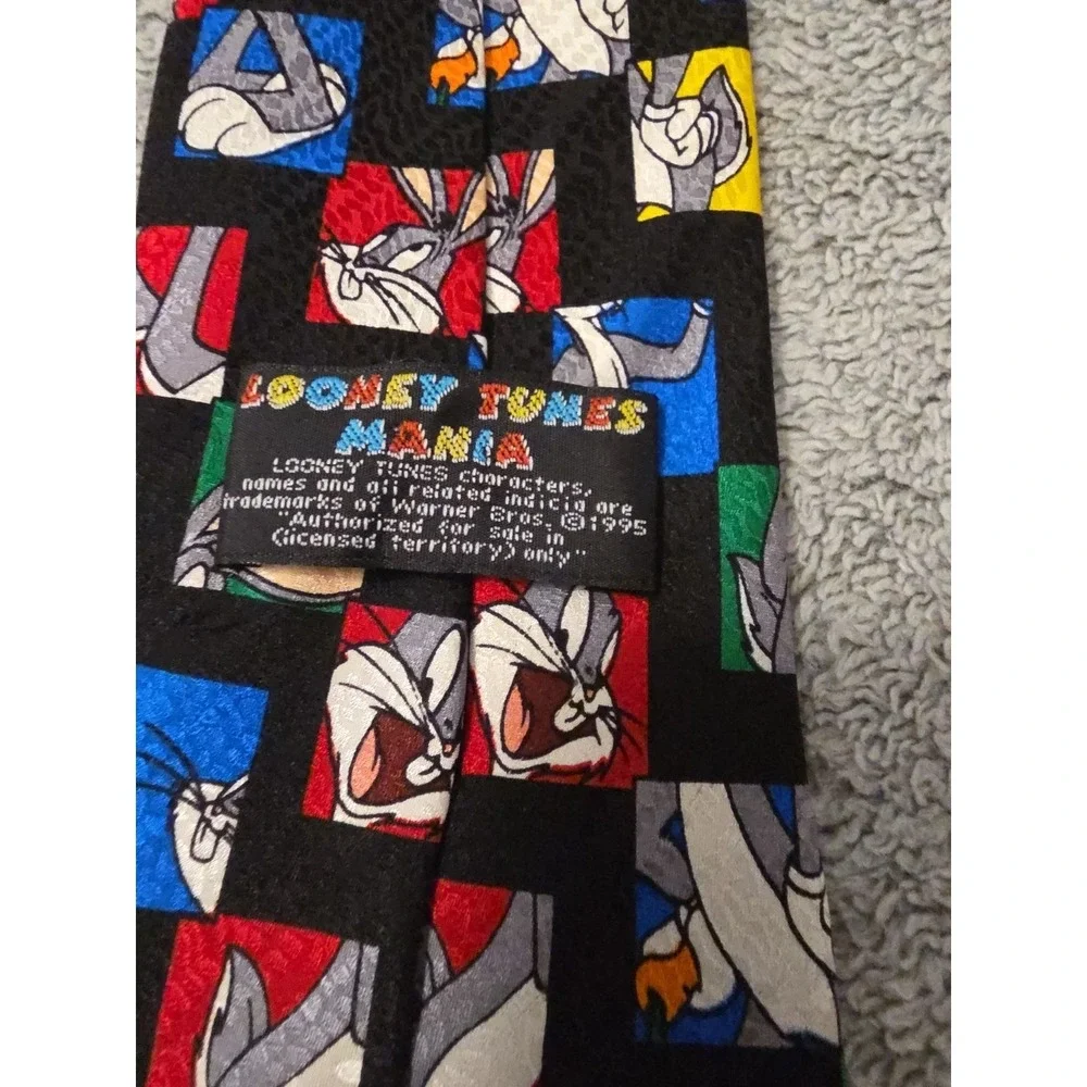 Looney Tunes 100% Silk Neck Tie Buggs Bunny‎ 90s Vintage
